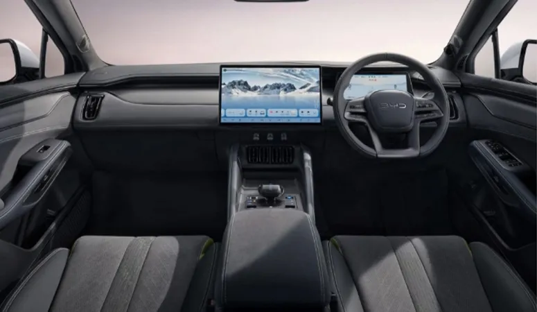Immersive Digital Cockpit