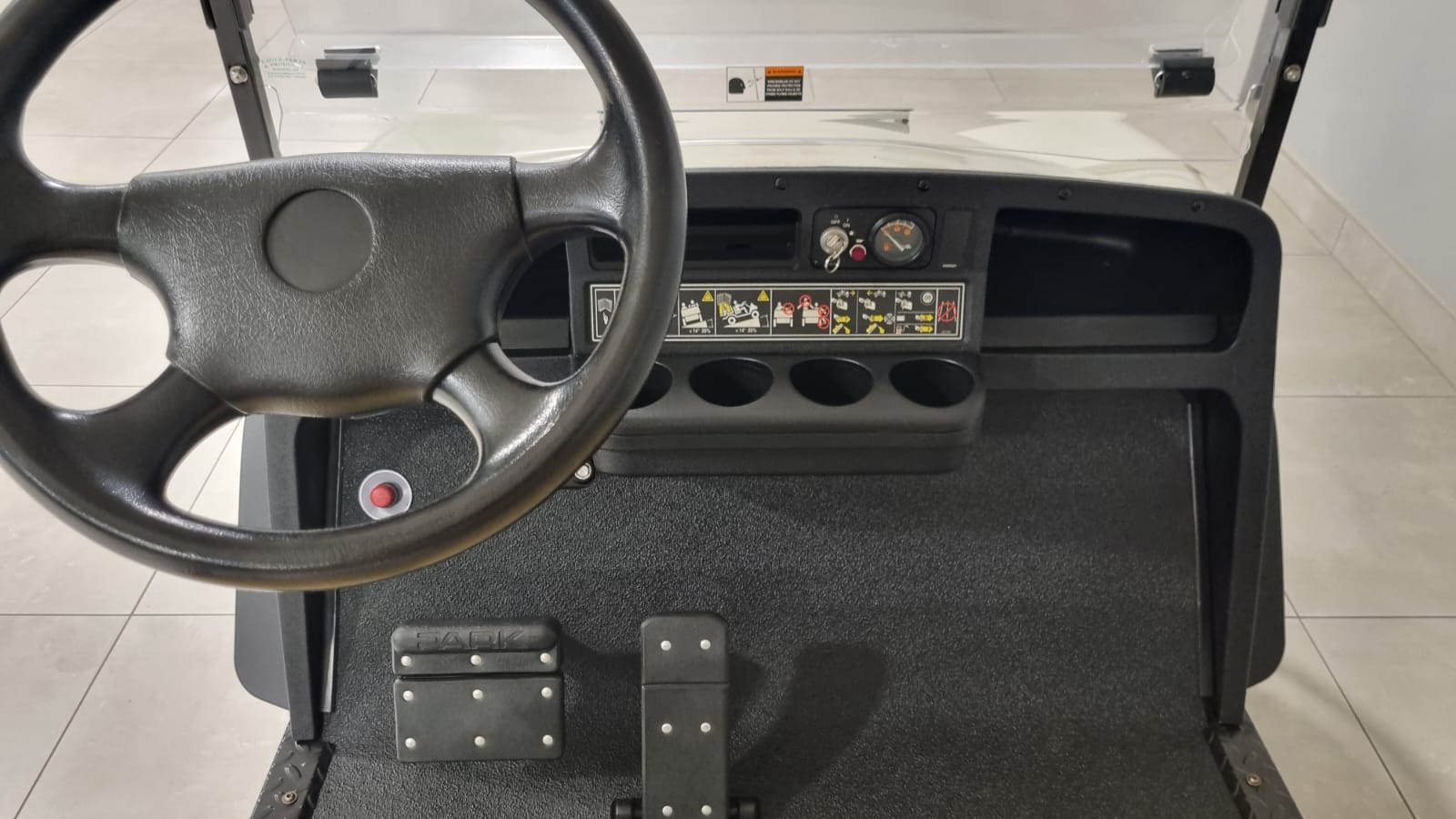 Refurbished Cushman Shuttle 6 Petrol 3