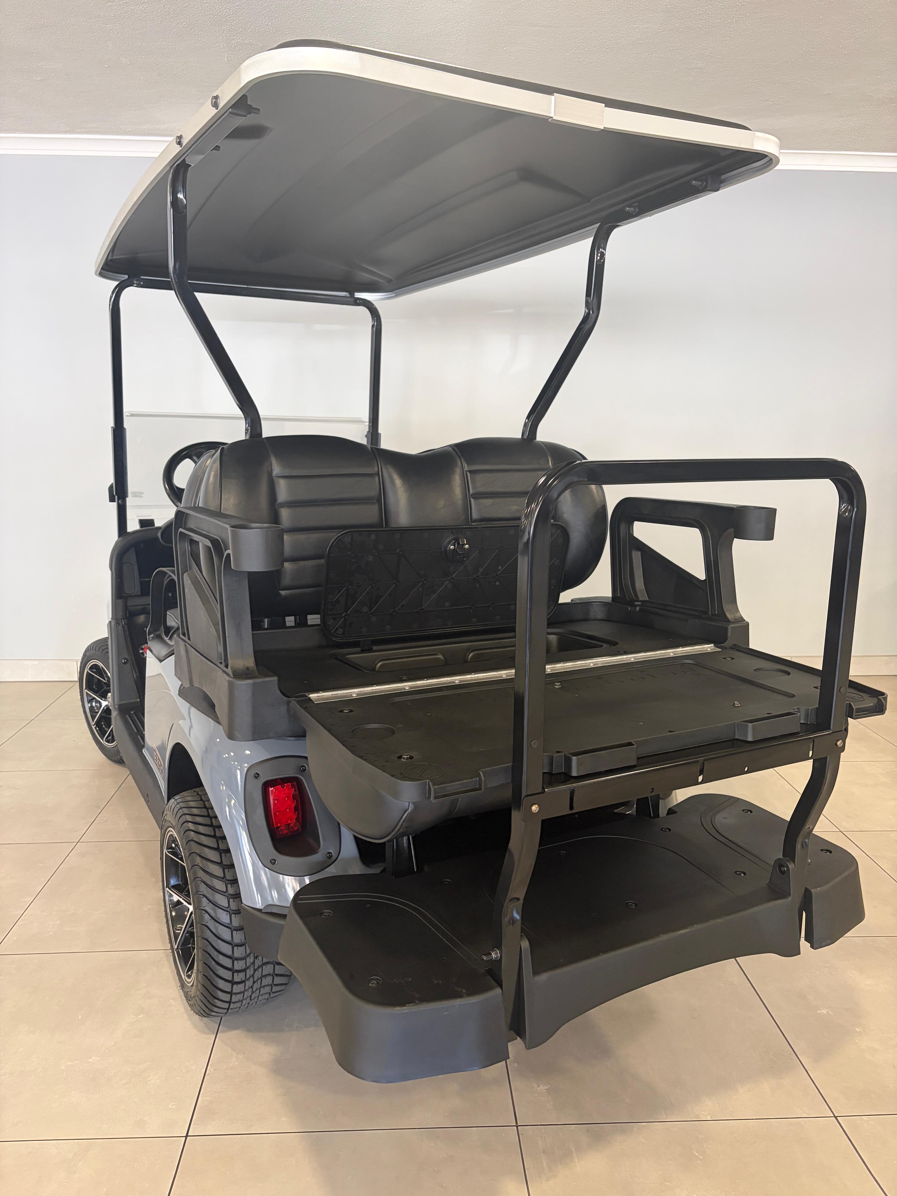 Refurbished RXV Freedom 4 Seater ELiTE 1