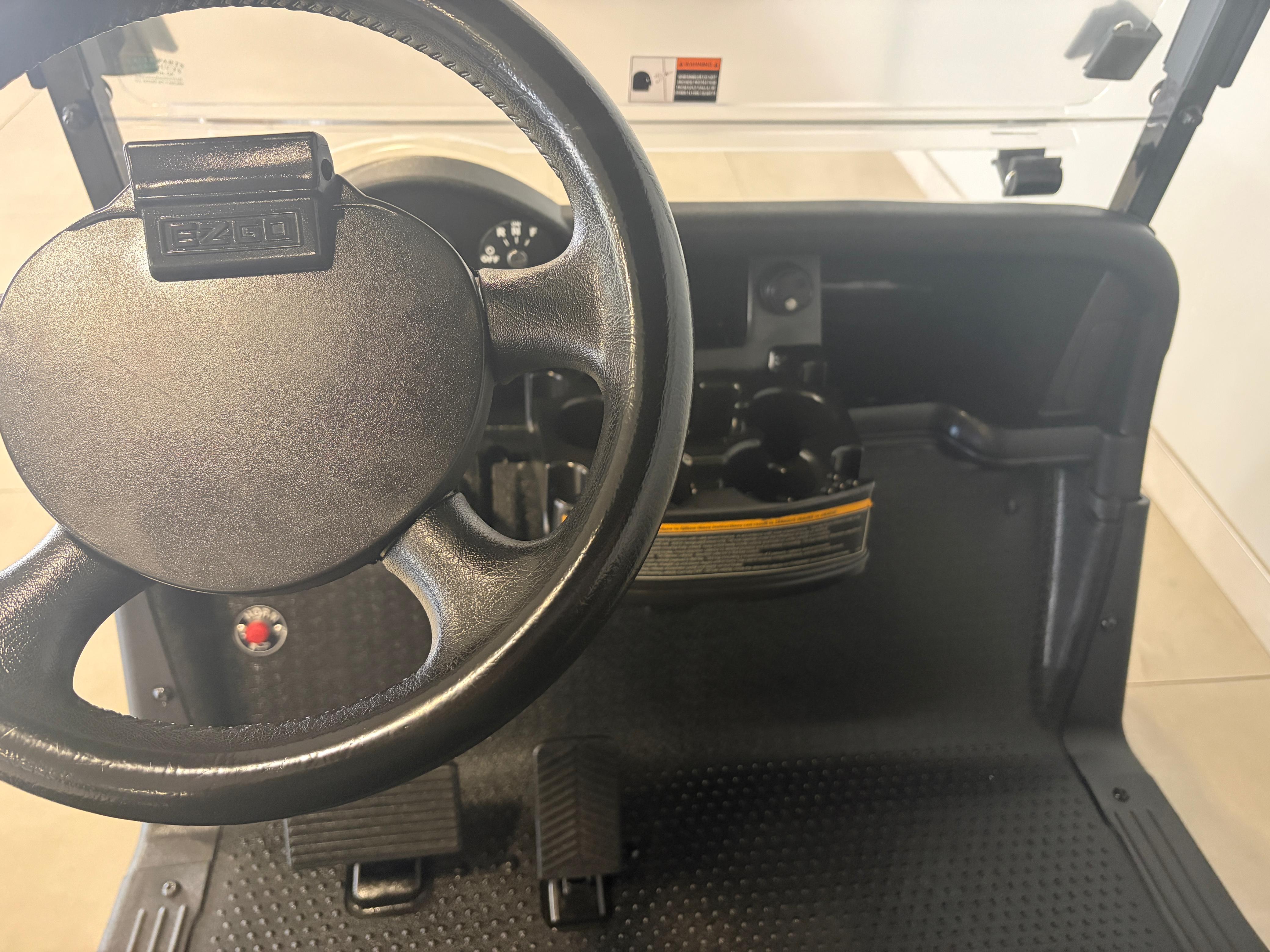 Refurbished RXV Freedom 4 Seater ELiTE 3