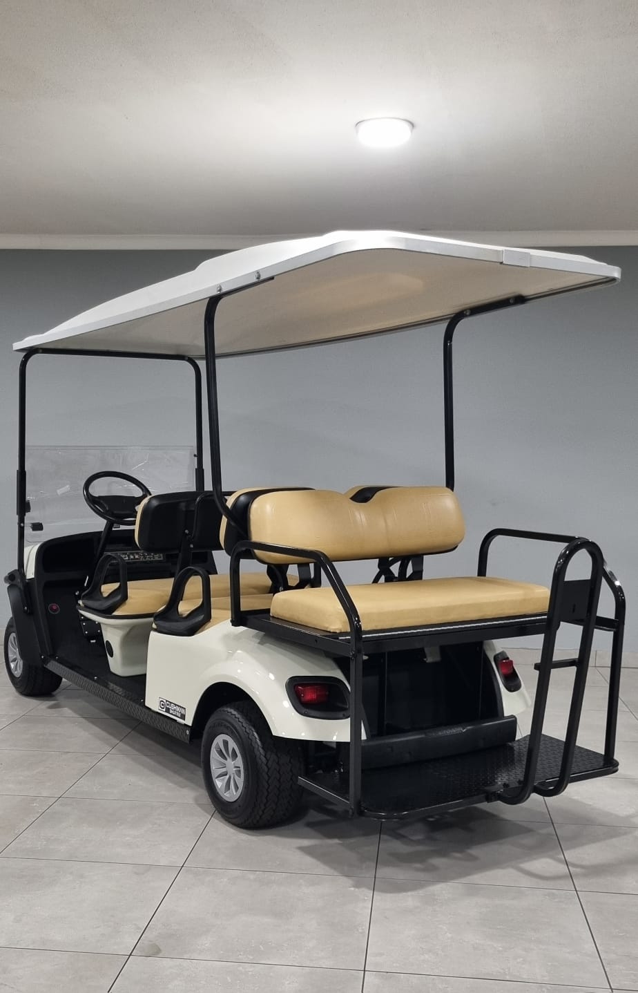 Refurbished Cushman Shuttle 6 Petrol 1