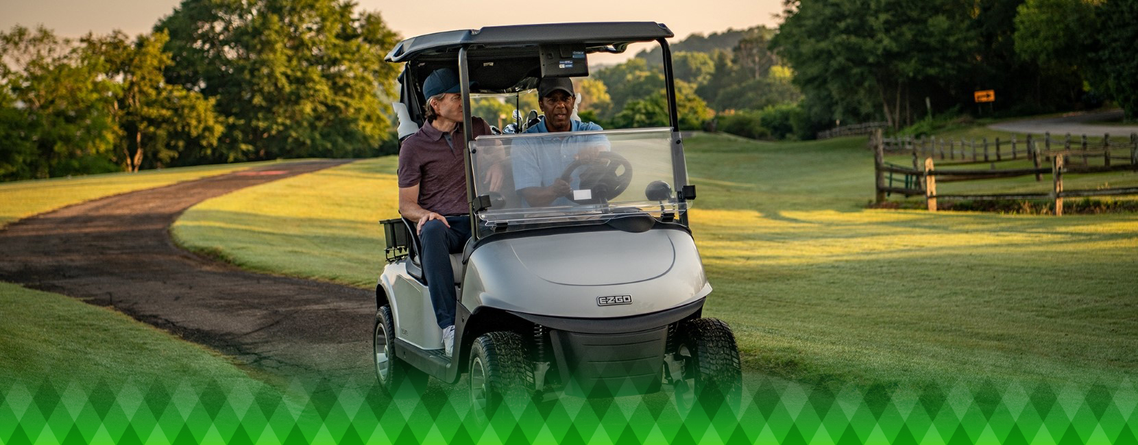 E-Z-GO RXV Model Year 2026 | Golfer | E-Z-GO