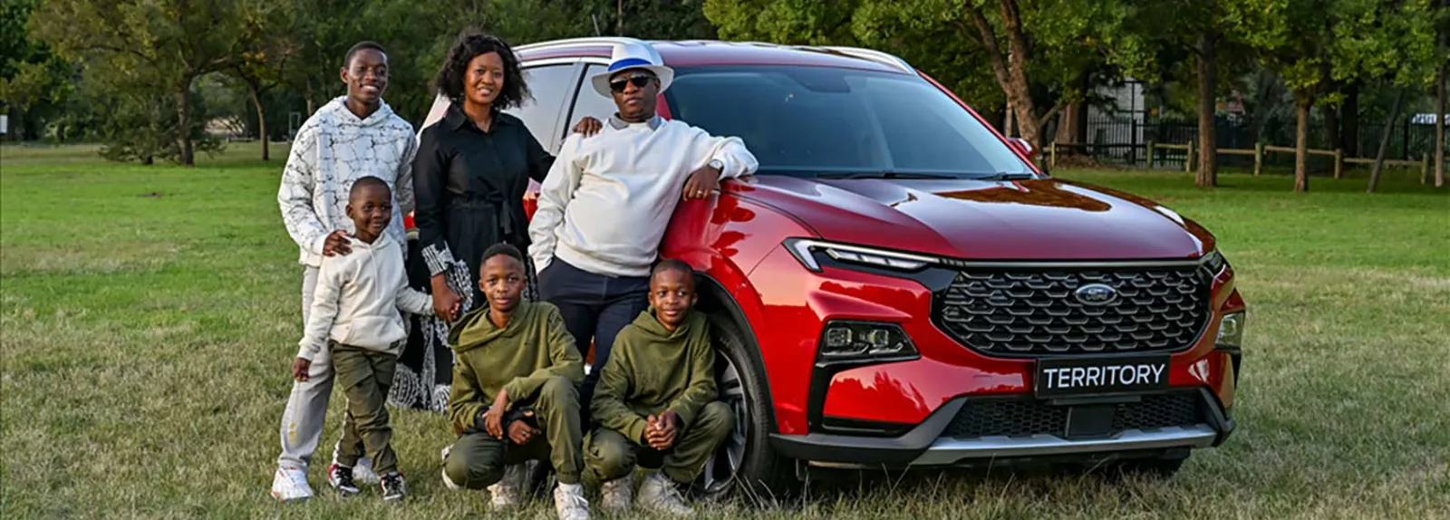 FAMILY-FRIENDLY FORD TERRITORY TAKES ON NEW AND FAMILIAR ROADS video-banner