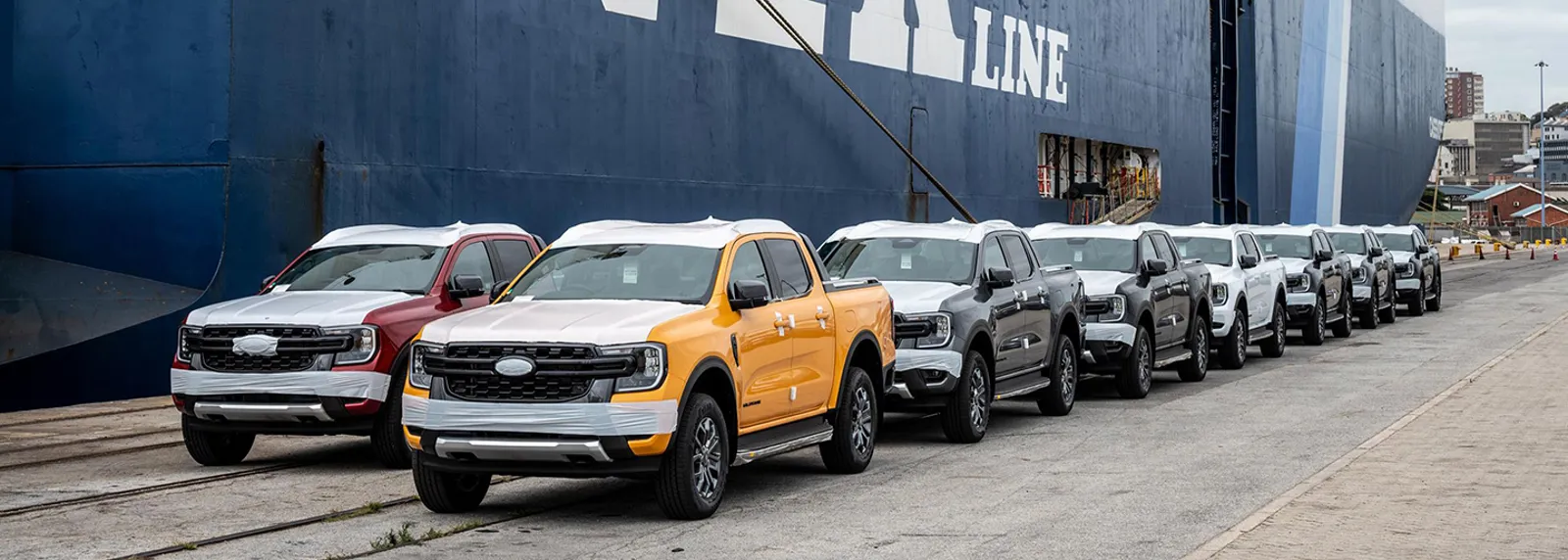 FORD COMMENCES EXPORTS OF NEXT-GENERATION RANGER FROM SOUTH AFRICA TO OVER 100 MARKETS GLOBALLY video-banner