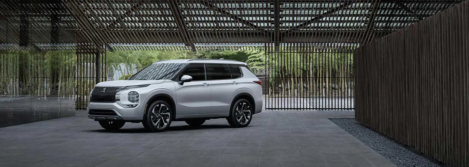Next Gen Mitsubishi Outlander to be revealed at Nampo 2023 video-banner
