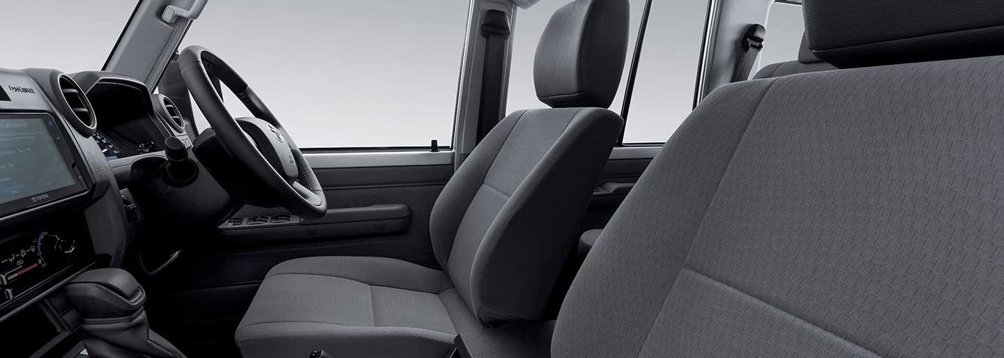 Interior 0