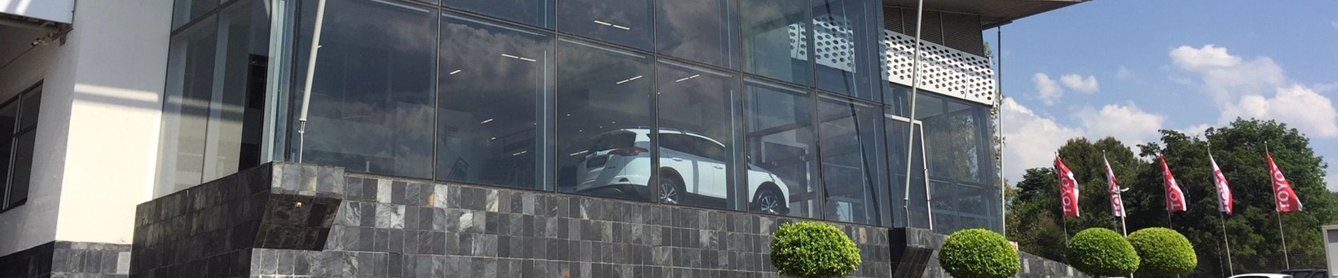 Motus Toyota Strijdompark dealer image4