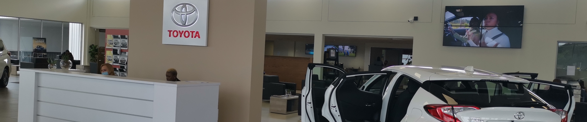Motus Toyota Bedfordview dealer image3
